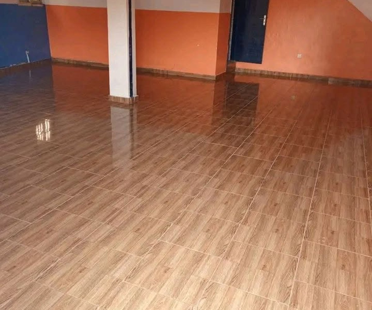 Boutique à louer à Yaoundé Elig-Essono