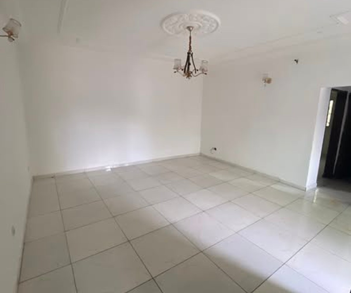 Appartement moderne à louer à Odza Borne 10