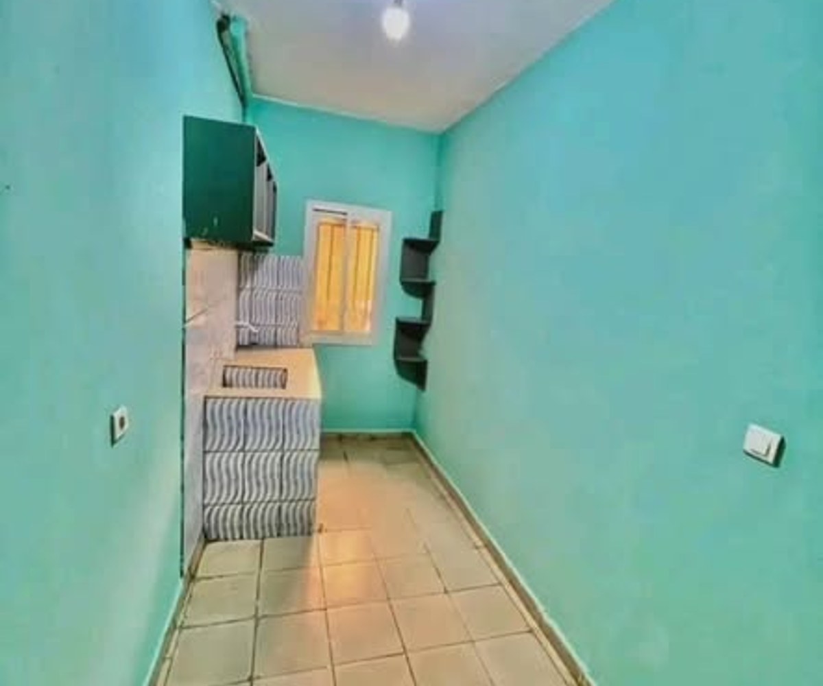 Studio moderne à louer - Yaoundé Biyem-Assi TKC