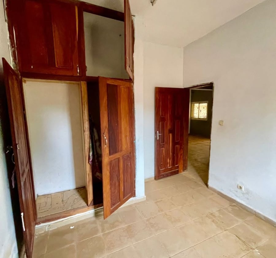 Appartement moderne à louer près de Carrefour Banane