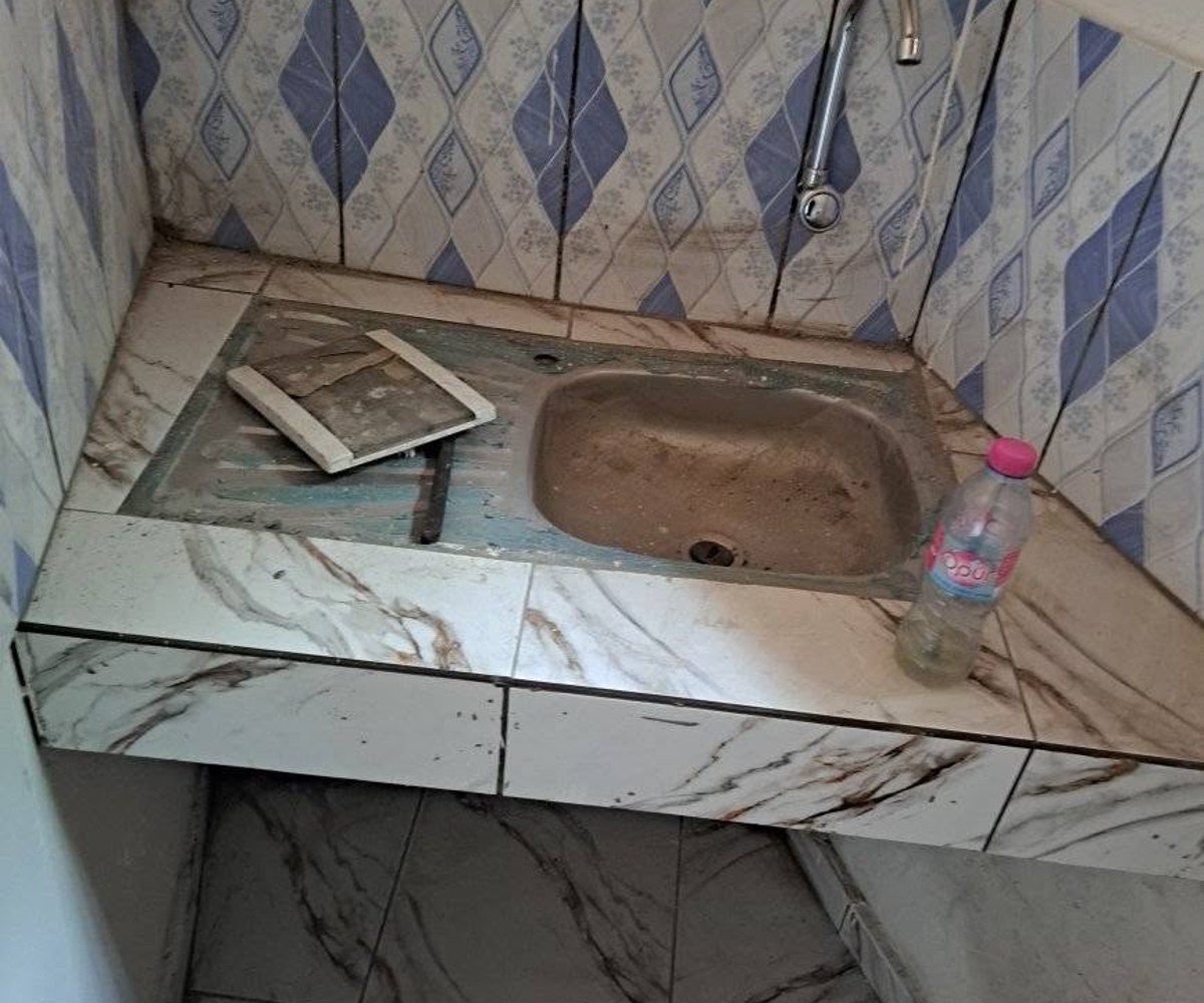 Chambres et studios modernes à Fouda