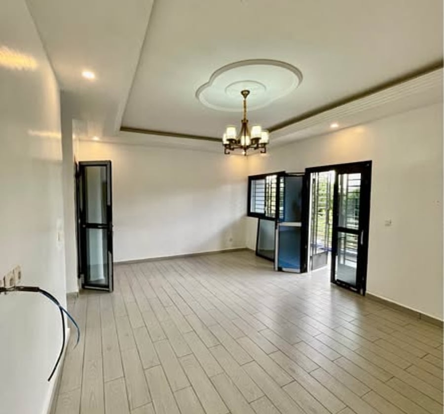 Appartement haut standing à louer – Odza Borne 12