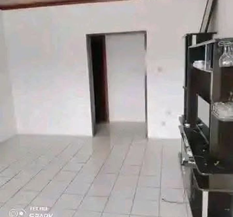 Appartement moderne à louer à Nlongkak