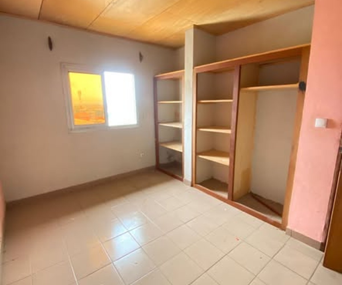 Appartement moderne à louer à Kotto - 2 chambres