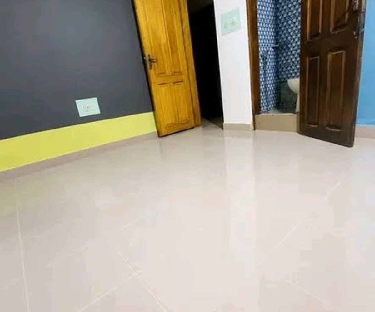 Jolie chambre moderne à Ange Raphaël derrière l'ESSEC