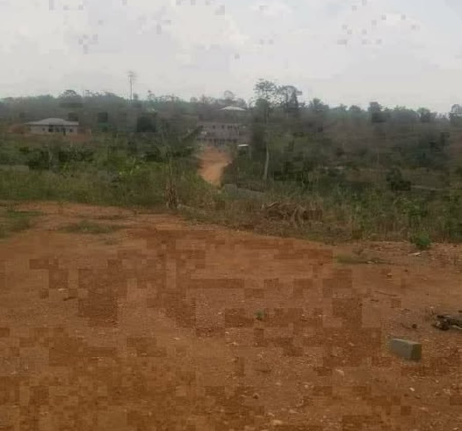 Terrain à vendre à Nkoabang, 4200 m2