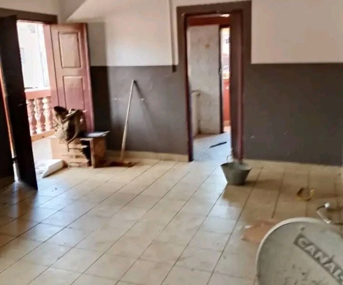 Grand appartement moderne à louer à Cité Verte, Yaoundé