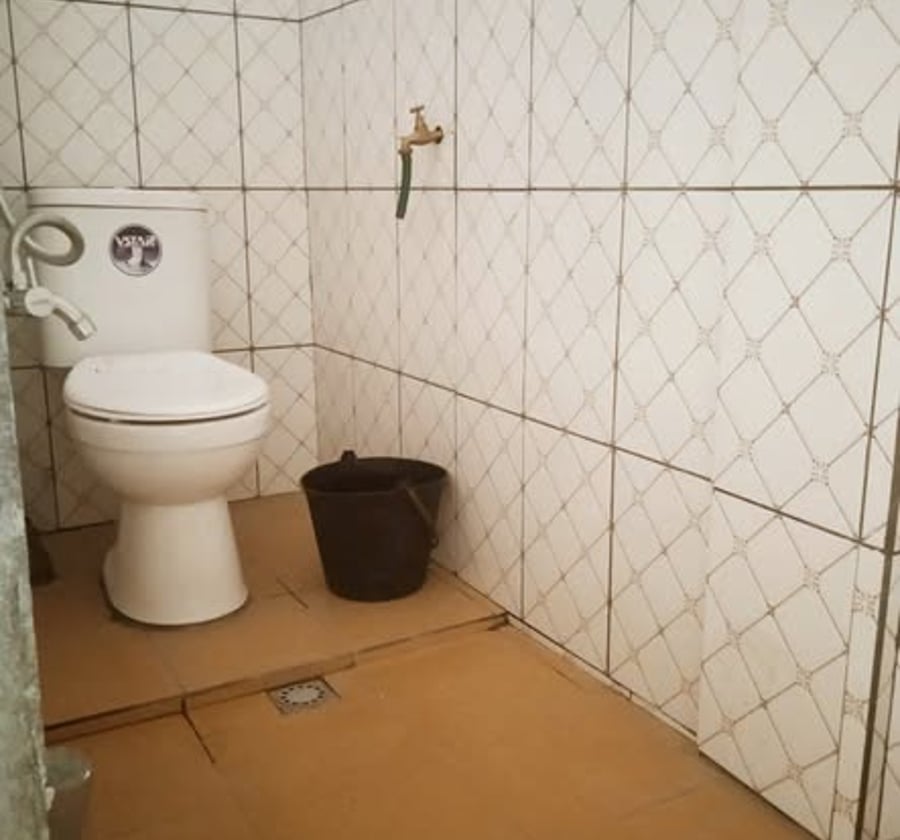 Studio moderne à Ndogpassi III