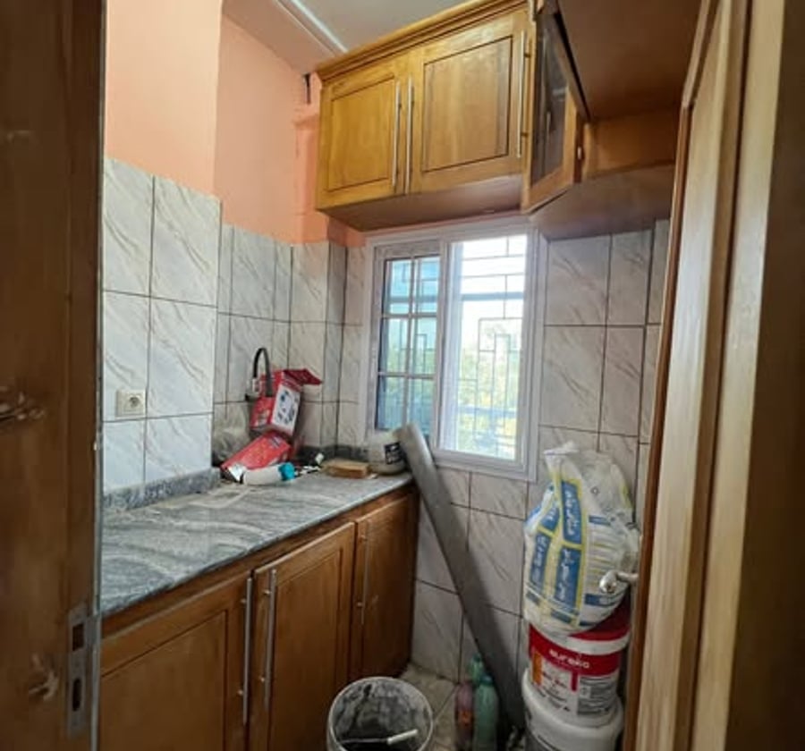 Studio à louer - Bonaberi - 70 000 FCFA