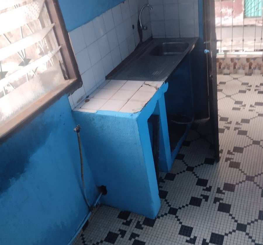 Appartement avec balcon près de Bepanda Boulangerie De La Paix