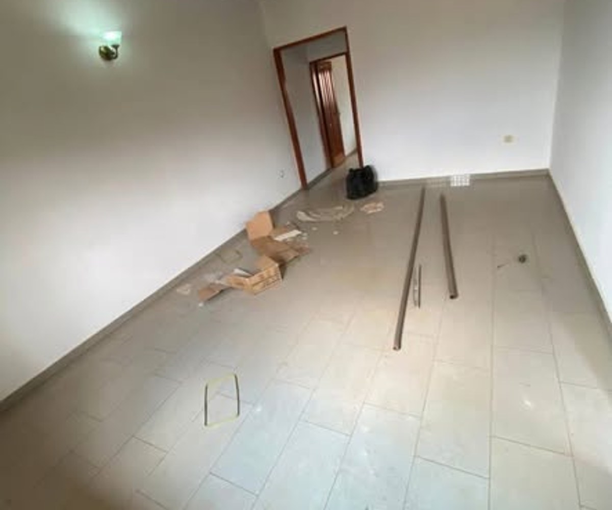 Appartement à Ngousso - 2 chambres - 85 000 XAF/mois