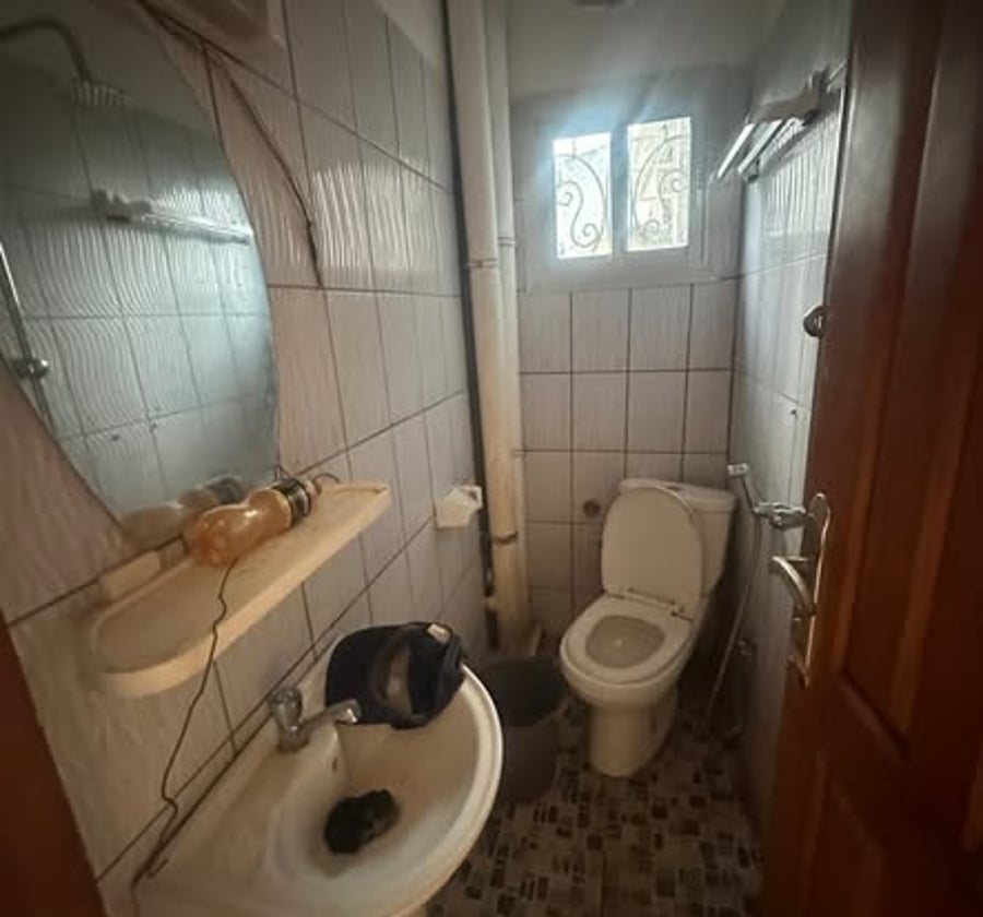Chambre moderne 3 pièces à PK15 Douala