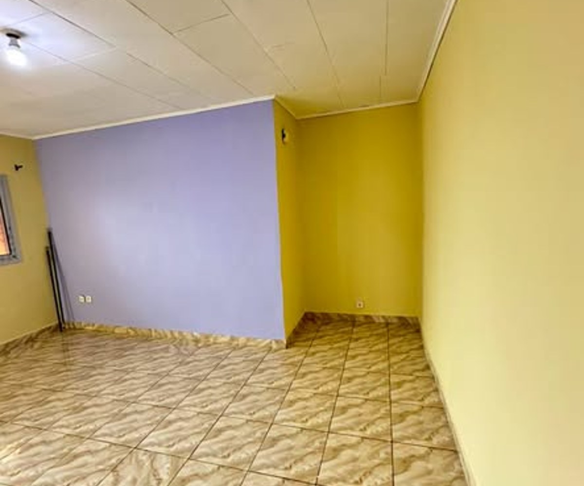Studio à Yassa - 60 000 XAF/mois