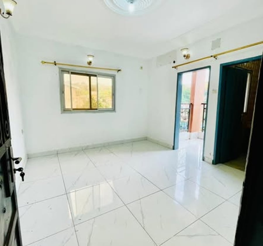 Studio moderne 4 pièces – Bépanda, Douala