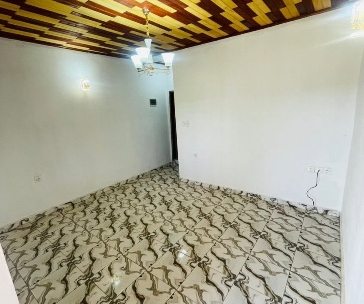 2 studios modernes nouvellement construits à Yaoundé Simbock