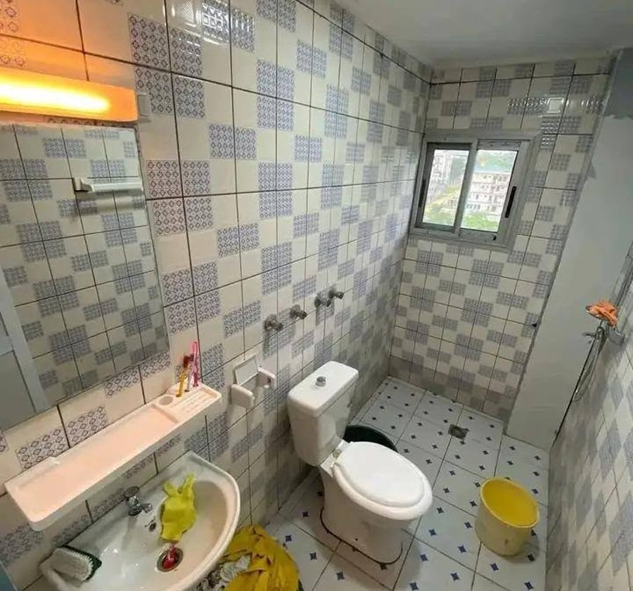 Studio moderne à louer à Japoma Cocotier