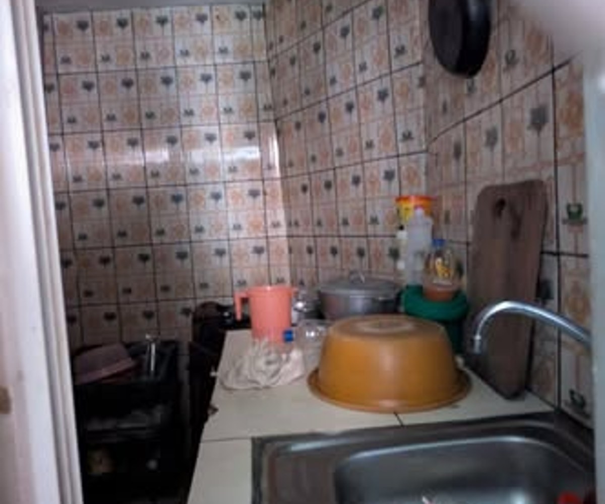 Chambre 3 pièces à louer à Yassa