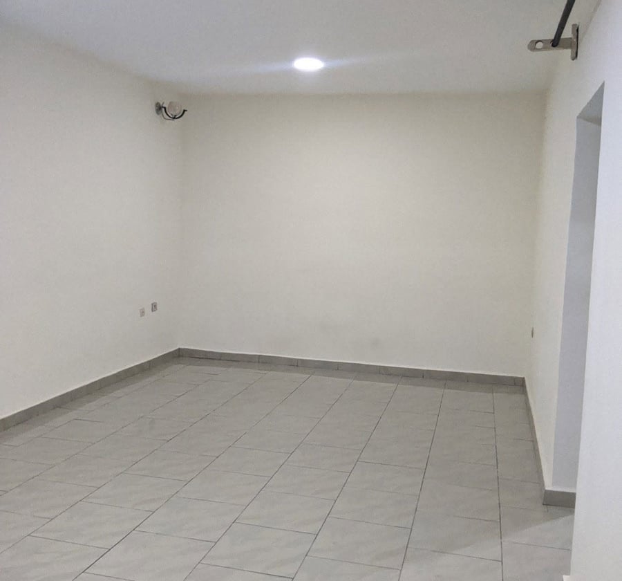 Appartement 2 chambres à louer à Nkomo