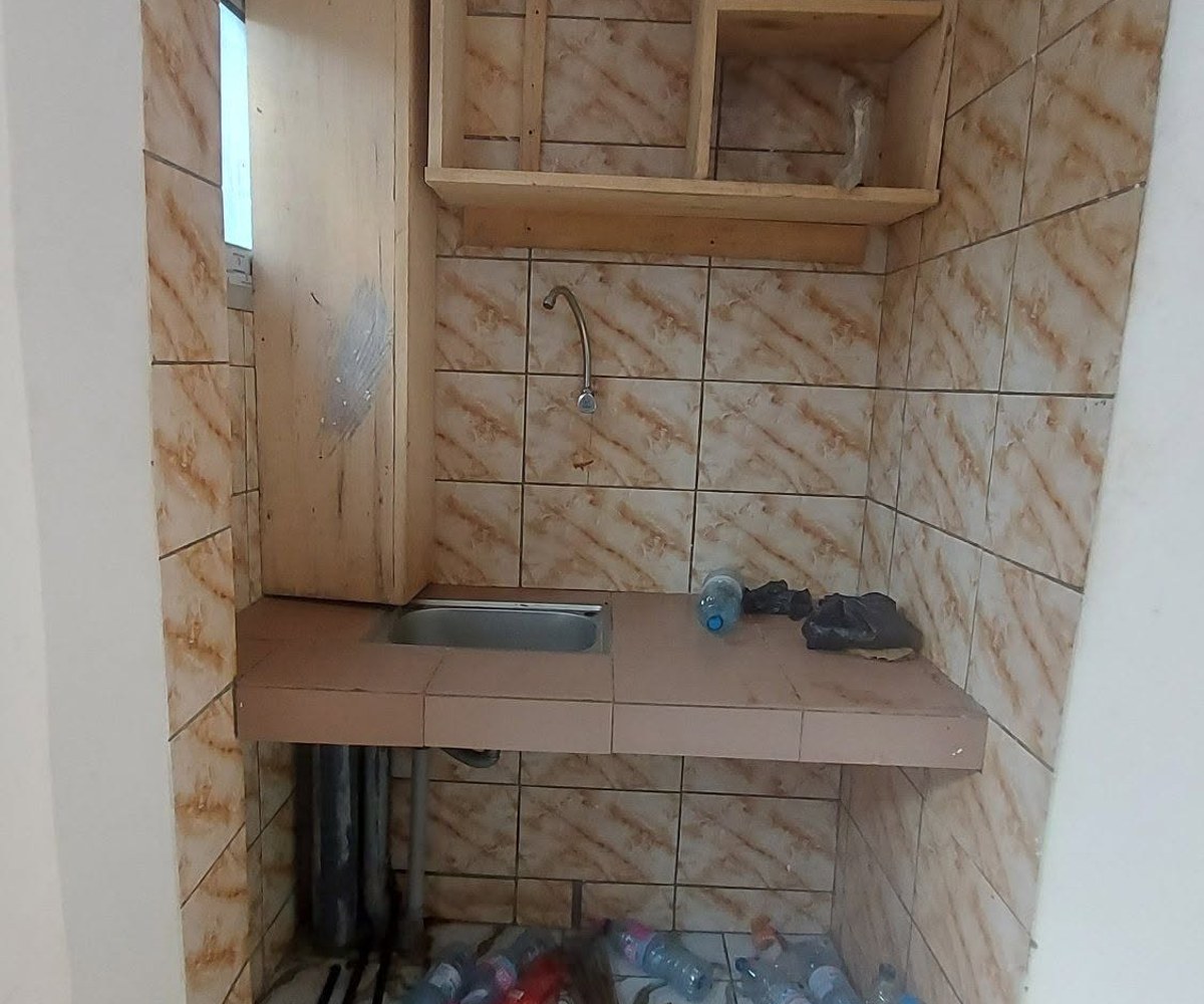 Studio moderne staffé à Dakar