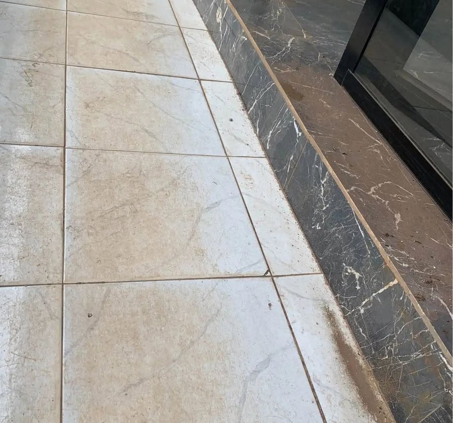Boutique à louer à Omnisport - Yaoundé