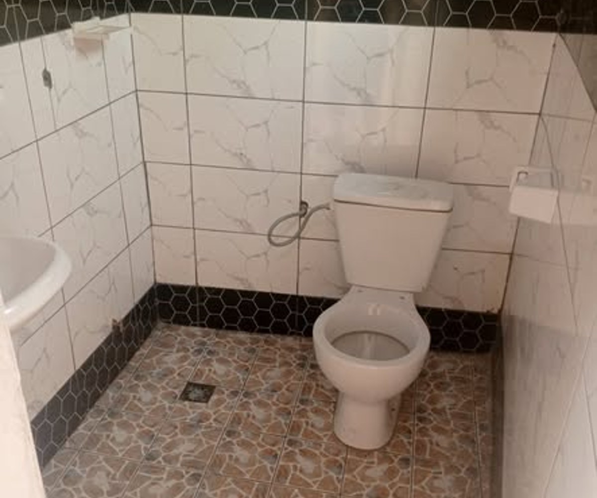 Chambre moderne à louer - Village, Douala