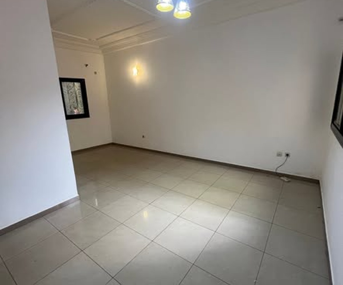 Appartement à louer à Mendong