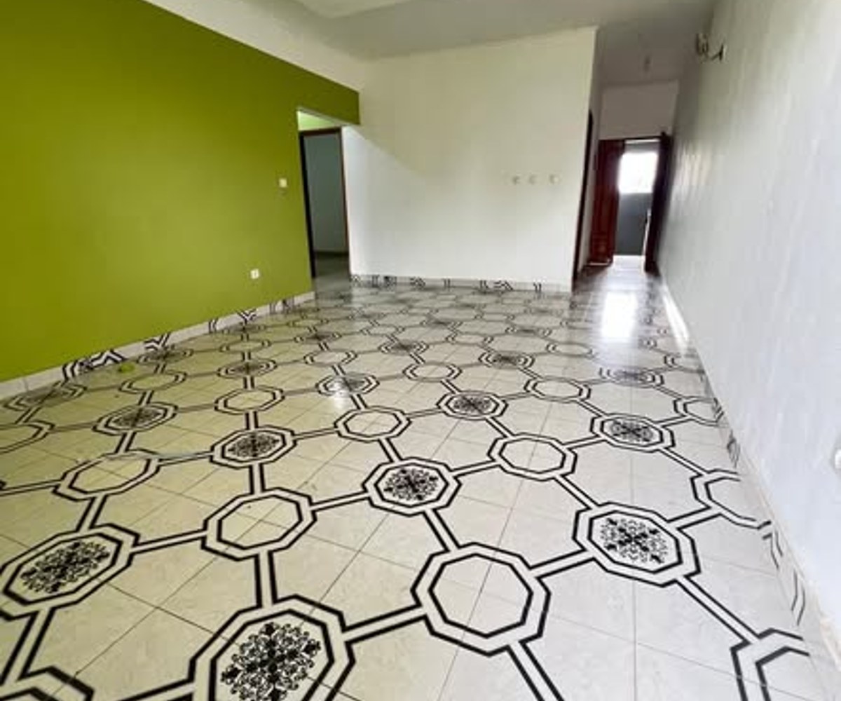 Appartement 2 chambres à Logbessou