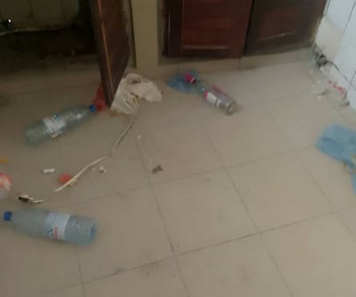 Studio moderne à louer à Beedi, Douala