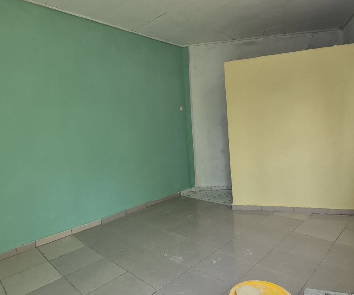 Chambre moderne 2 pièces - Village, Douala