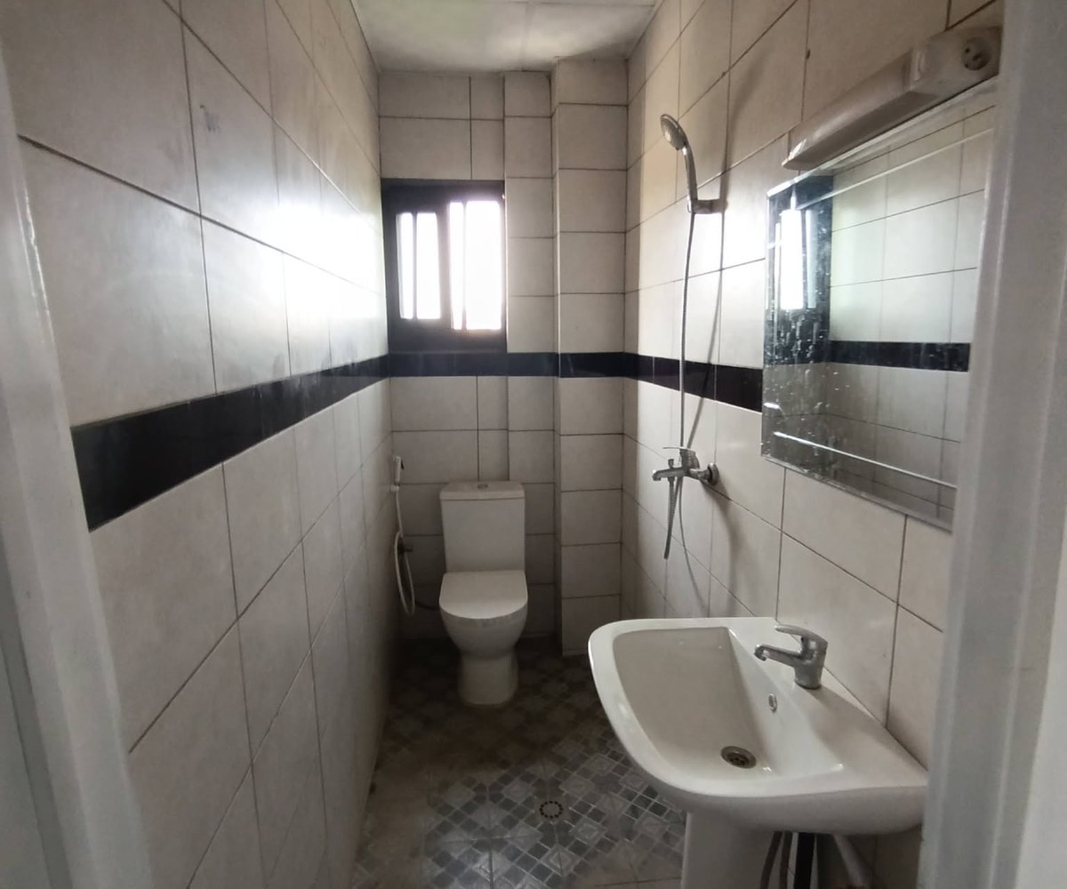 Appartement à louer à Kotto