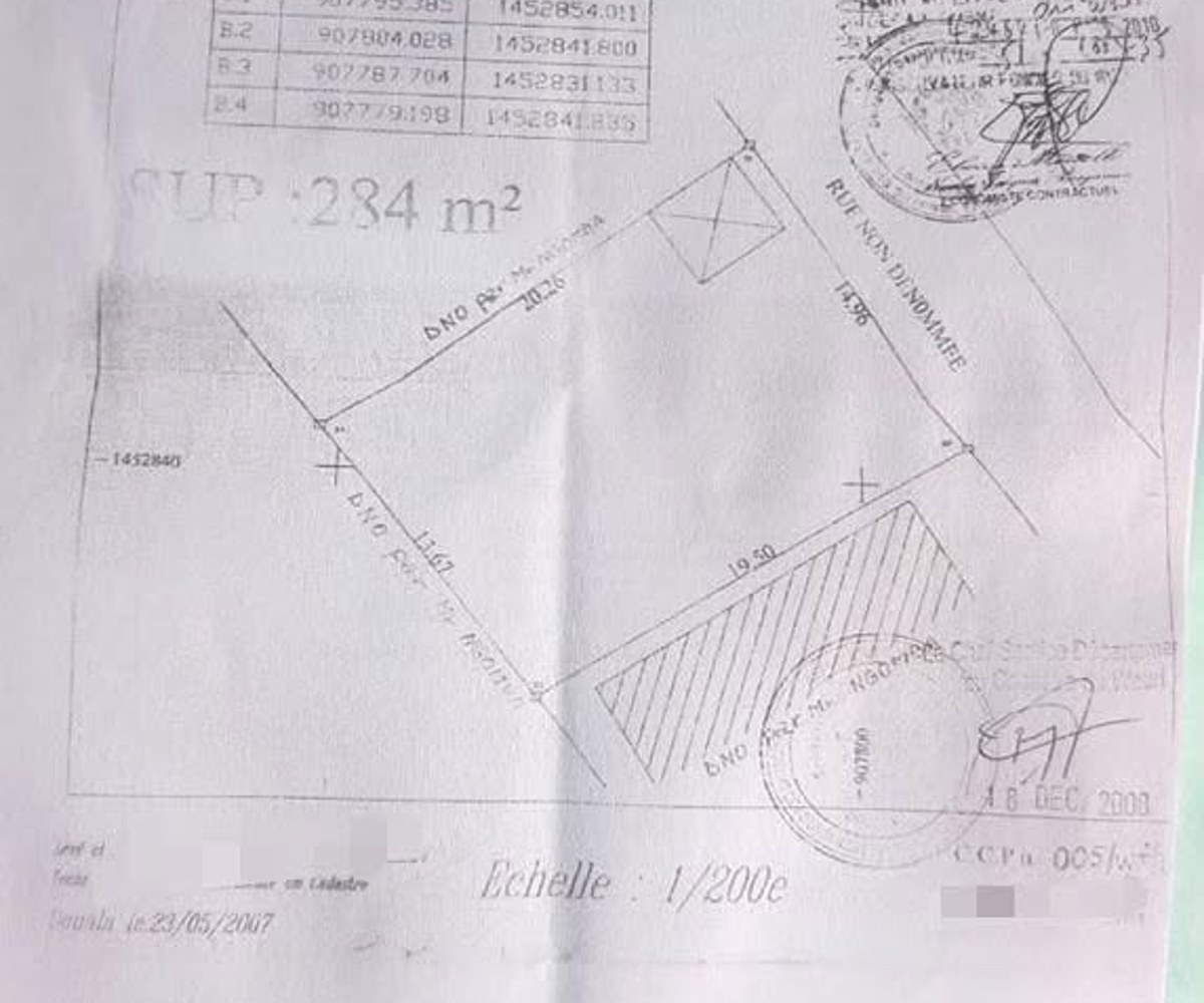 Terrain à vendre – Bonaberi, Douala