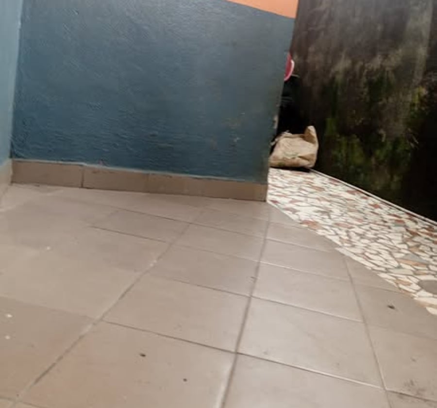 Vaste studio moderne à Ndogpassi II
