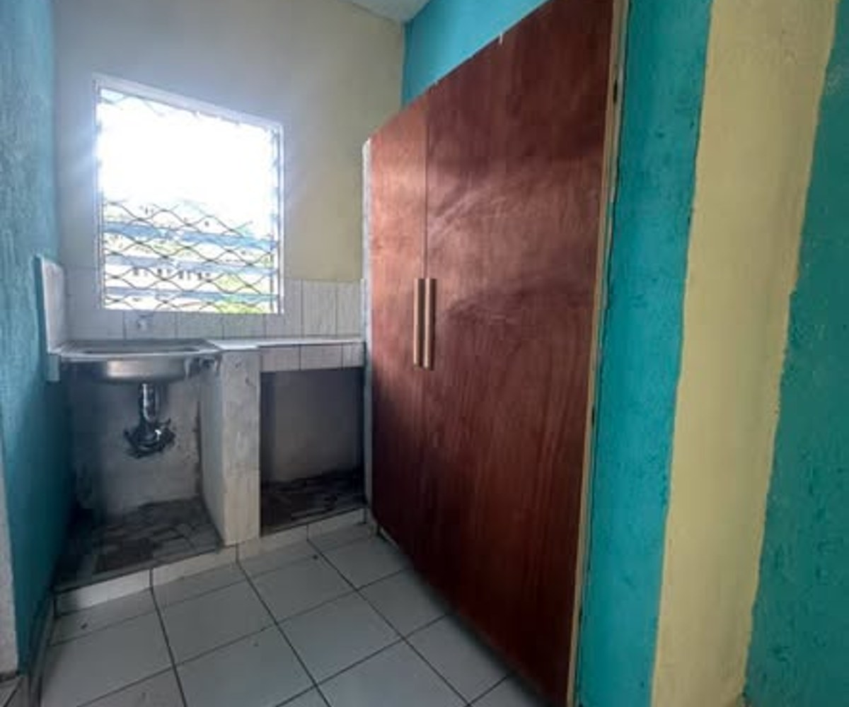 Chambre moderne à PK 15