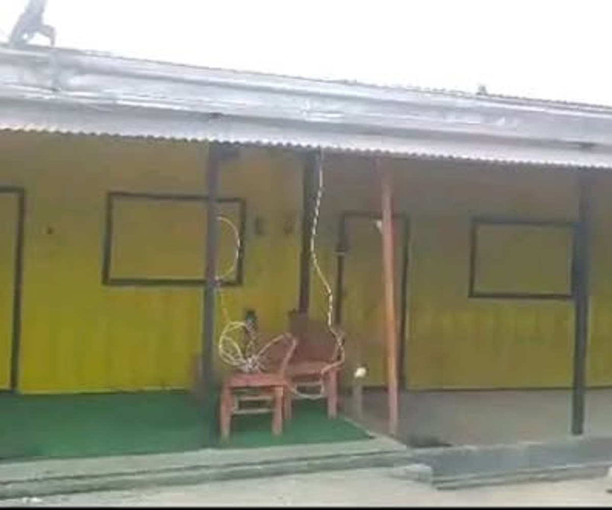 Boutique à louer - Bonamoussadi