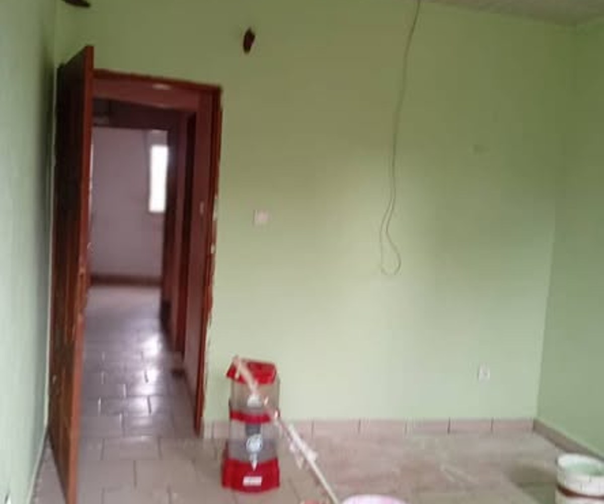 Studio moderne à louer - Nyalla, Douala