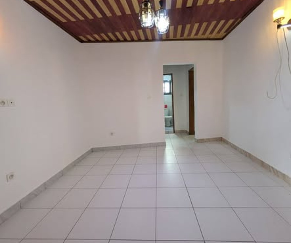 Studio haut standing Logbessou – 75 000 FCFA/mois