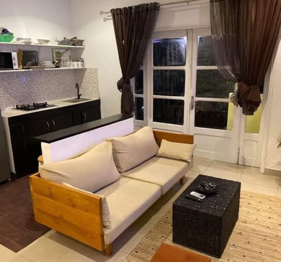 Studio meublé à Bastos - Yaoundé (35 000 FCFA/nuit)