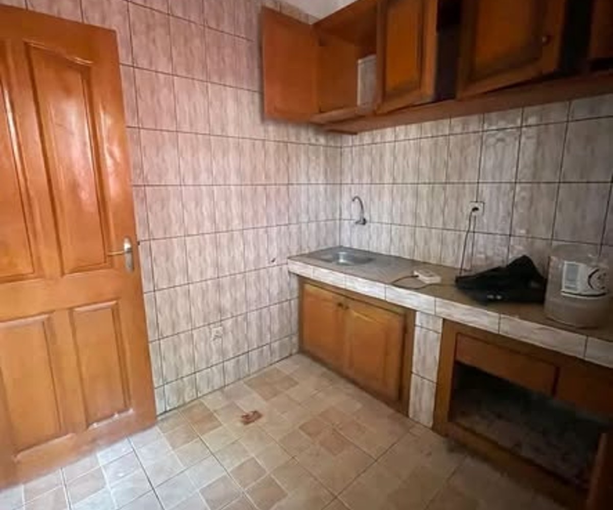 Studio moderne à louer à Bépanda
