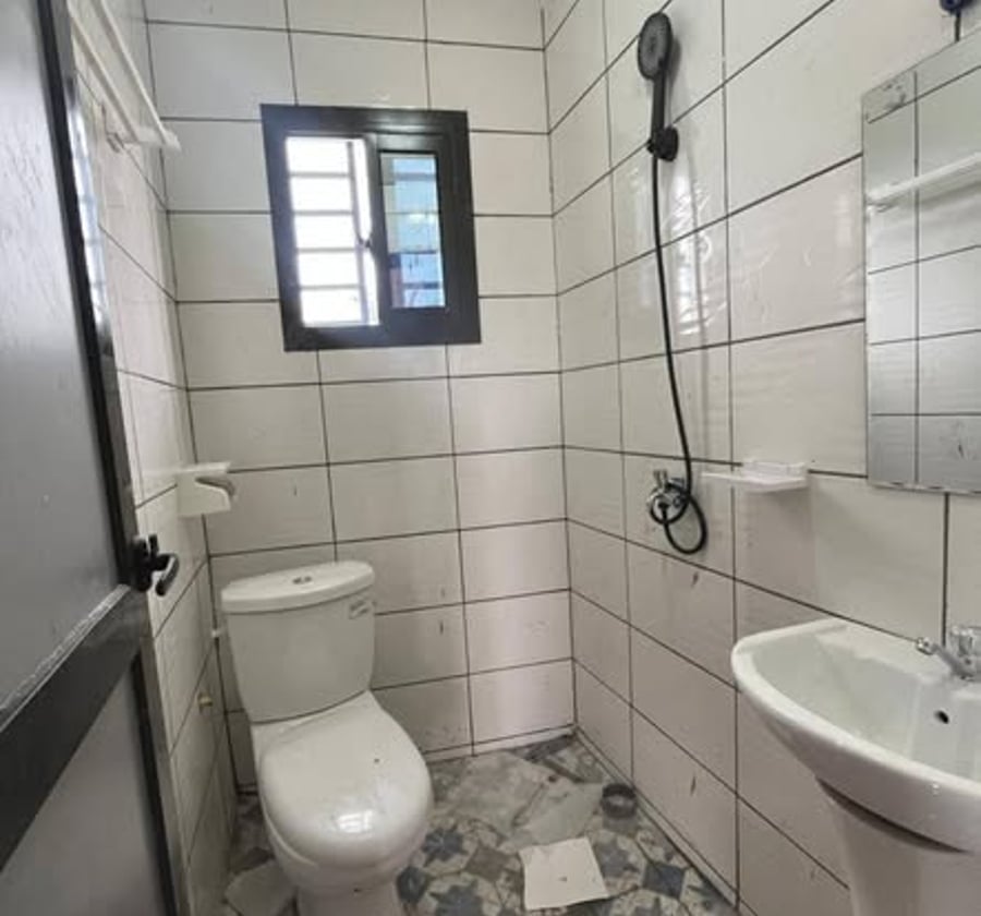 Chambre à louer à Logbessou