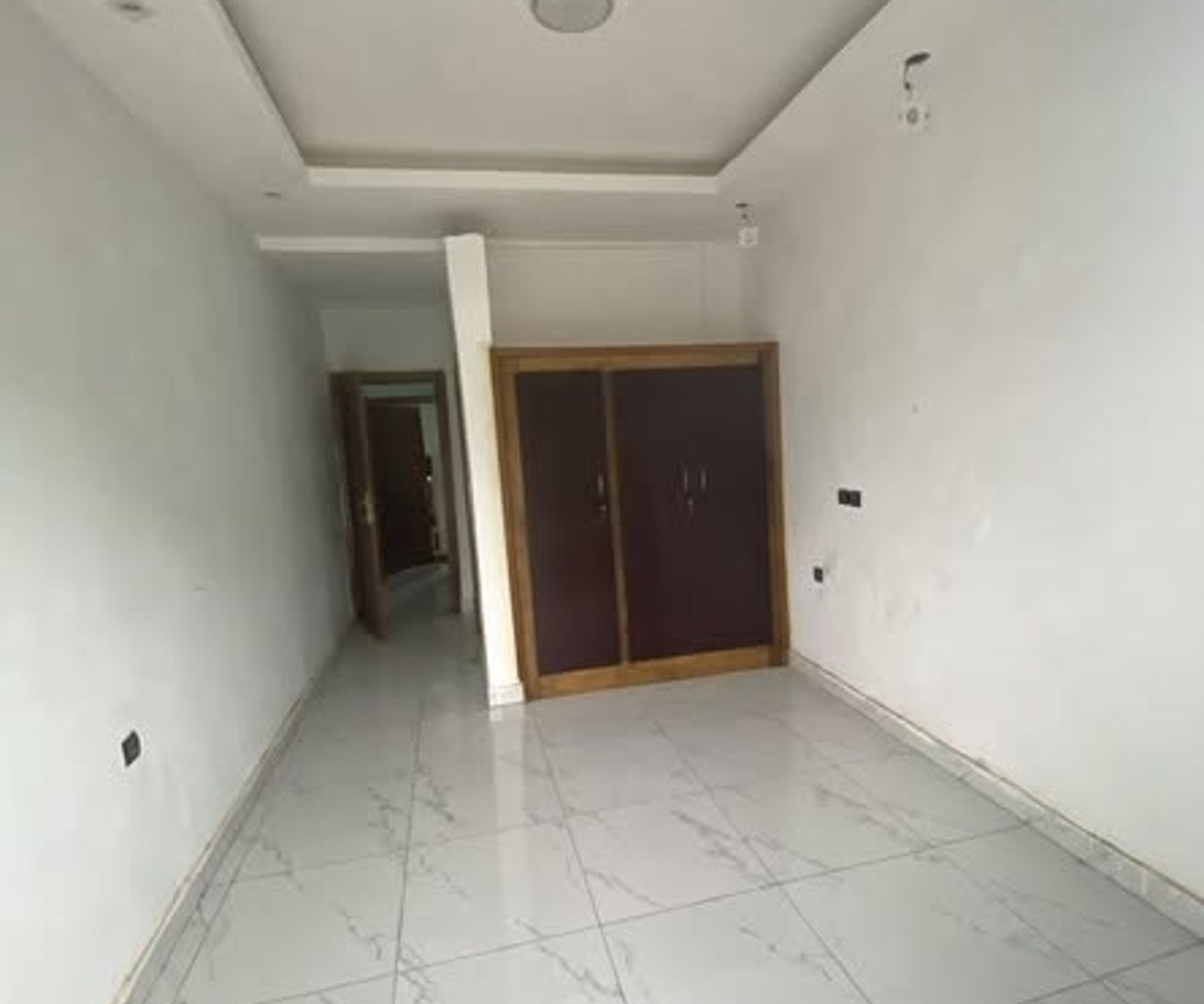 Appartement 3 chambres à Yassa