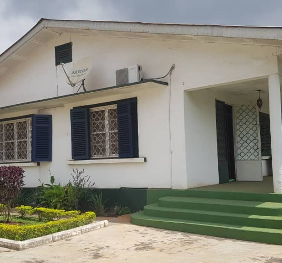 House for sale in Douala, Akwa - FCFA 350000 ( Fixed | null )