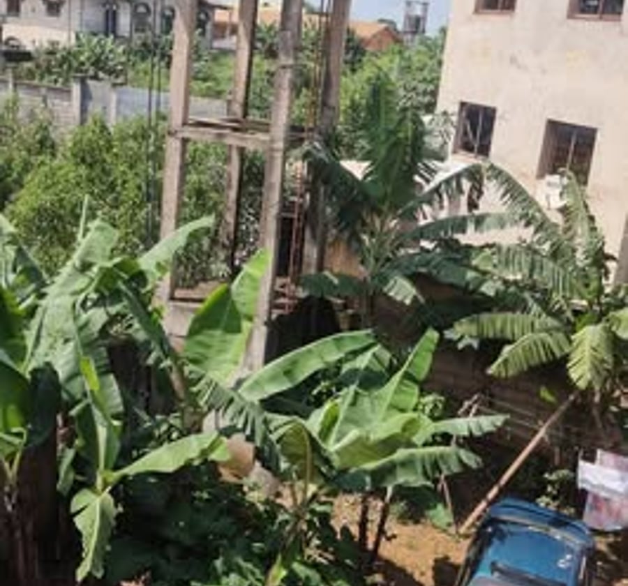 Maison 2 chambres à louer à Tsinga Village