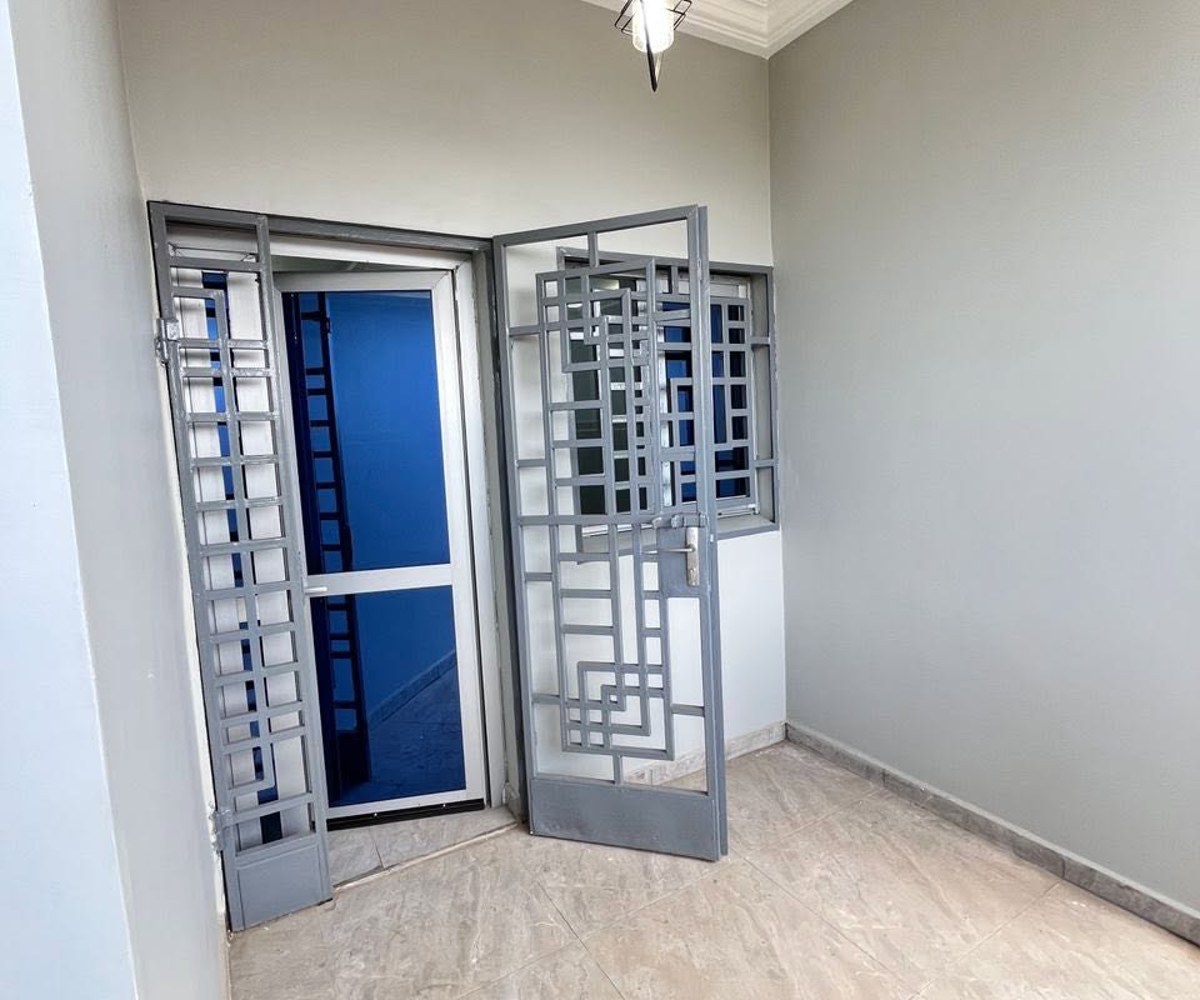 Studio moderne à louer - Obam, Yaoundé