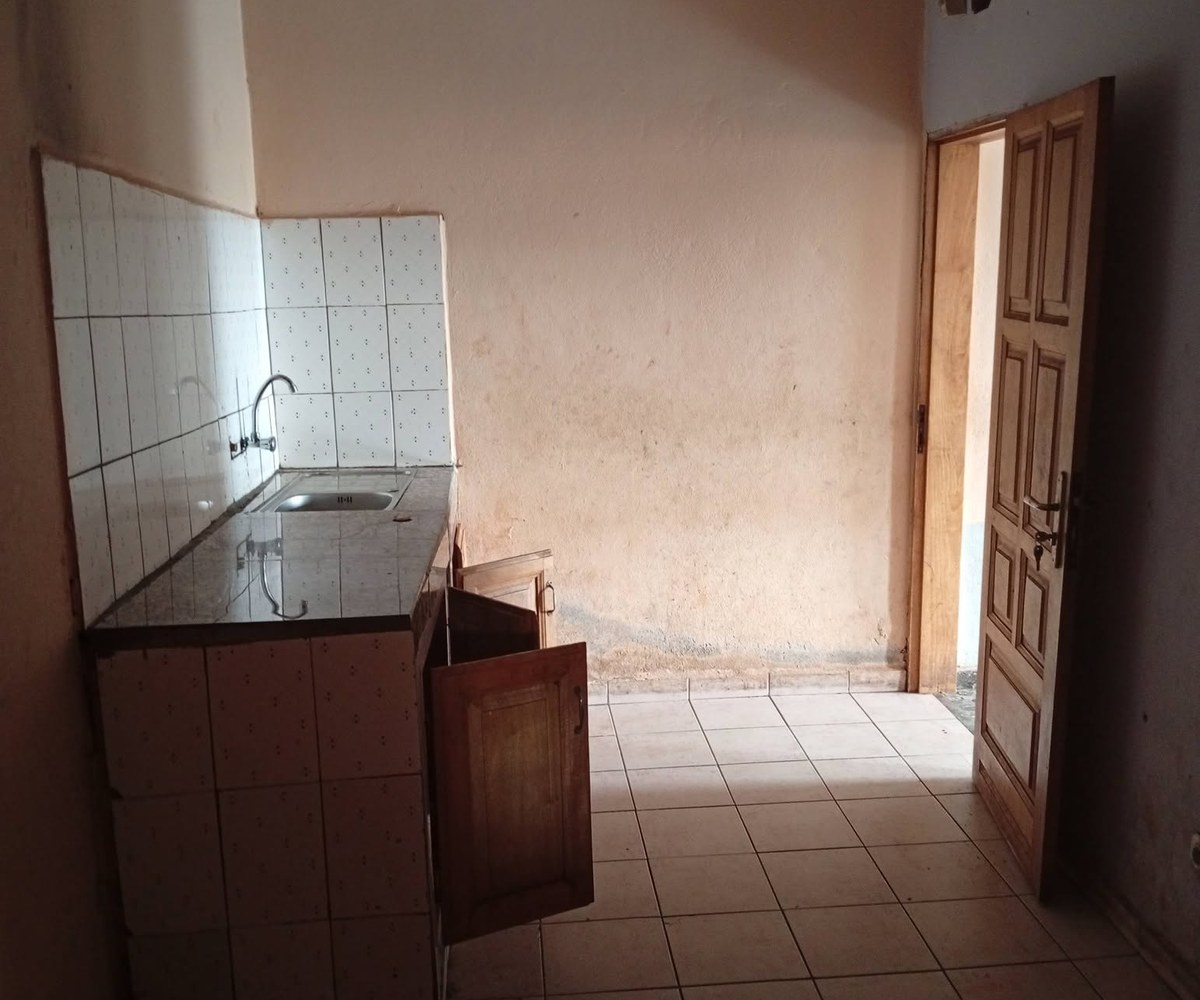 Appartement 2 chambres à louer - Nkolfoulou