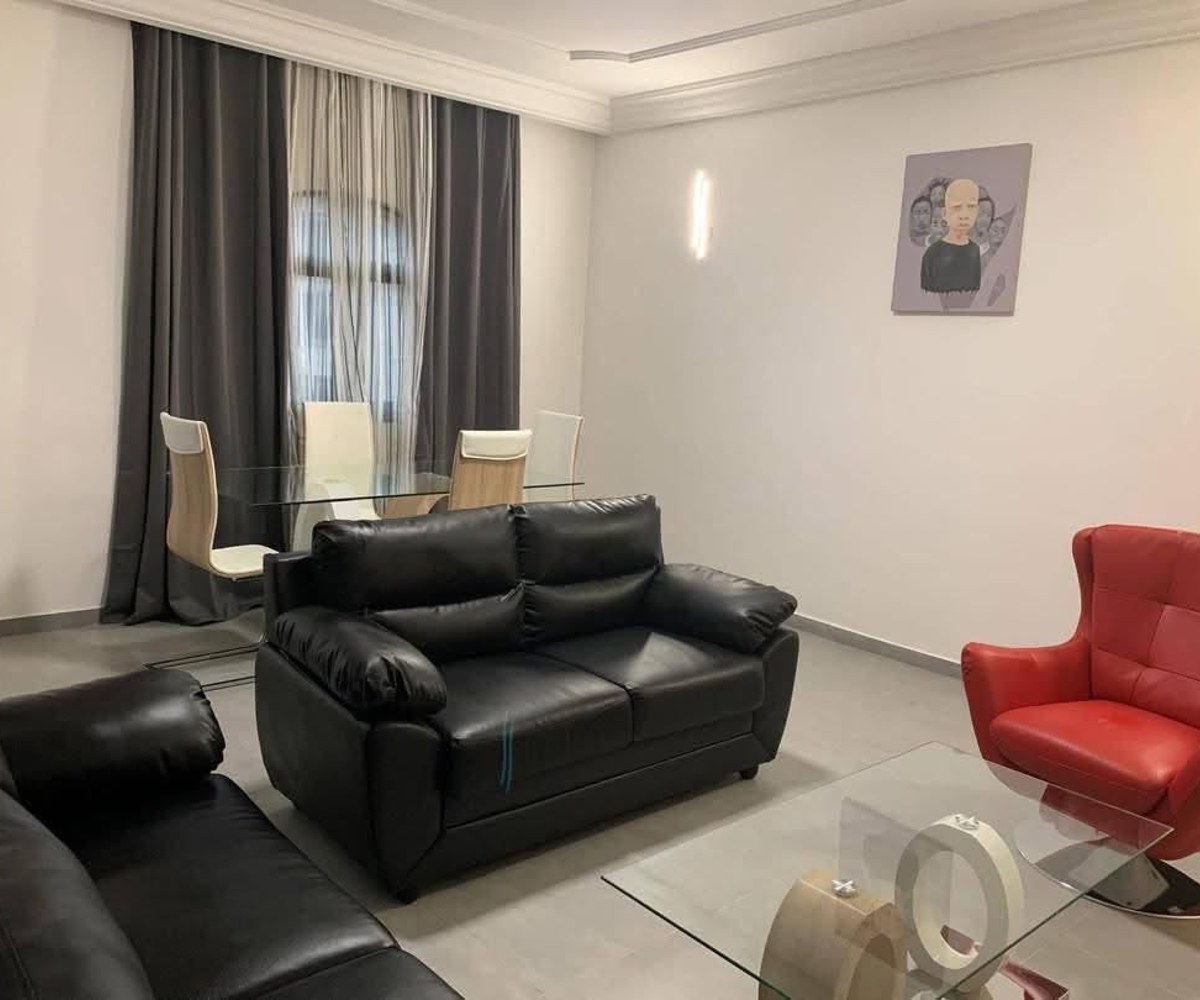 Chambre meublée à Bastos – Yaoundé