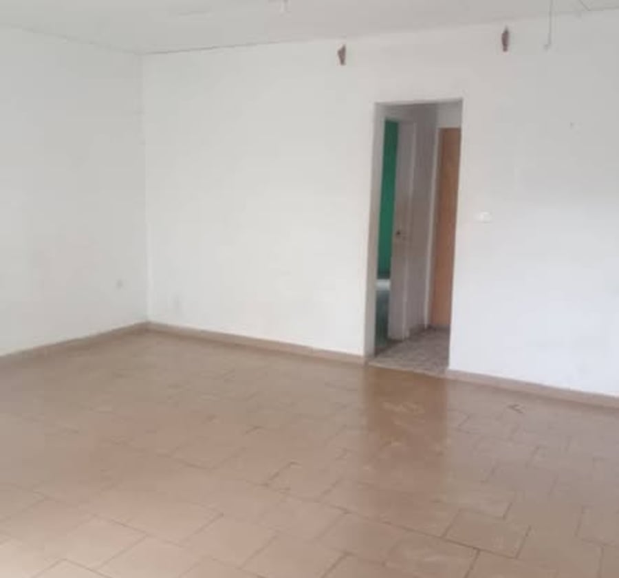 Maison à louer à Nkoabang - 2 chambres