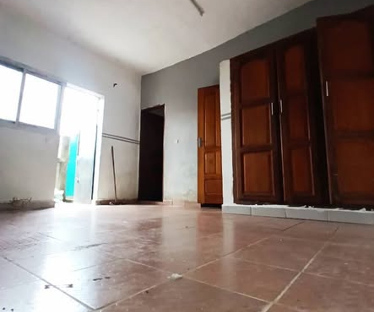 Chambre moderne à Nkolbong - 40 000 XAF/mois