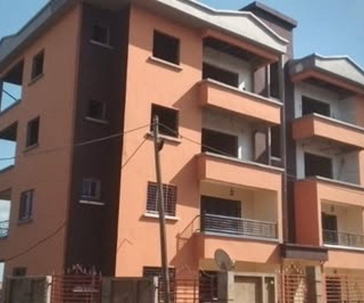 Appartement neuf haut standing à Awae/Nkolanga