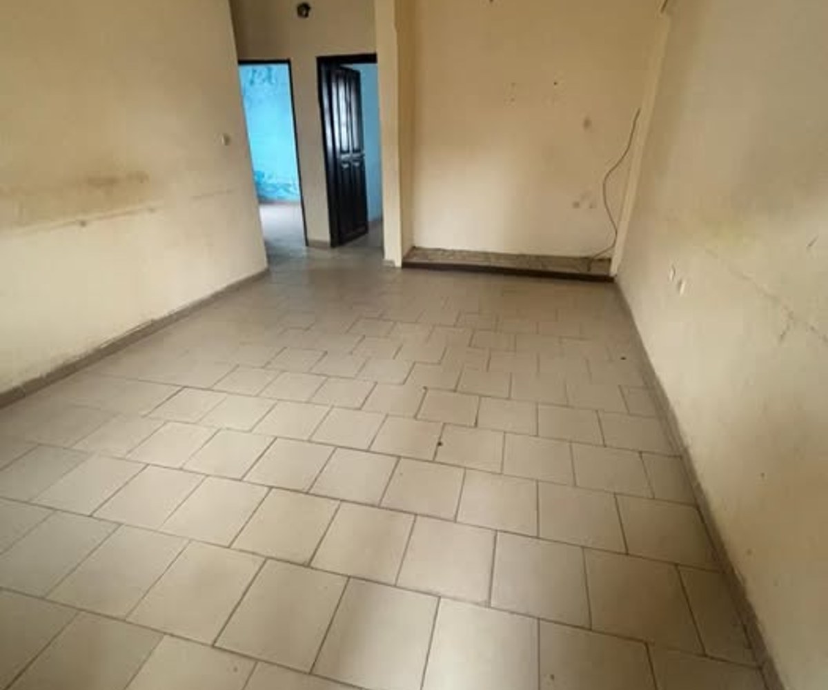3 chambres à louer - Bépanda Boulangerie la Paix
