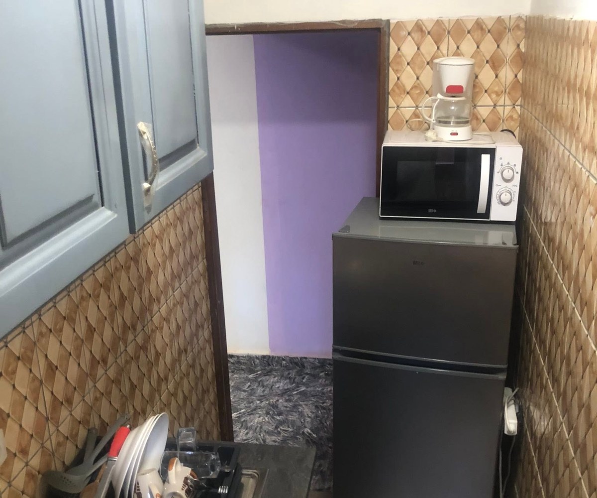 Studio à louer à Odza (petit marché)